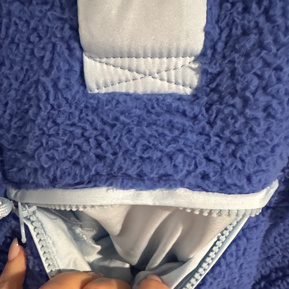 Altar’d State Blue and White Fleece Hoodie XS Oversized - Picture 3 of 10